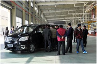 九龍汽車2014年度經(jīng)銷商大會成功召開