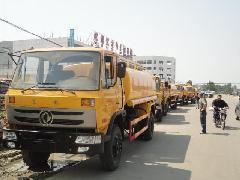 廠家直銷灑水車 江蘇鹽城總代理與湖北程力供貨優(yōu)勢(shì)解析